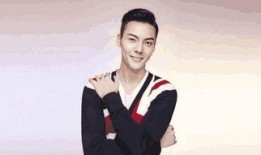 陈伟霆最新恋情爆料,神秘美女引热议，恋情细节揭秘